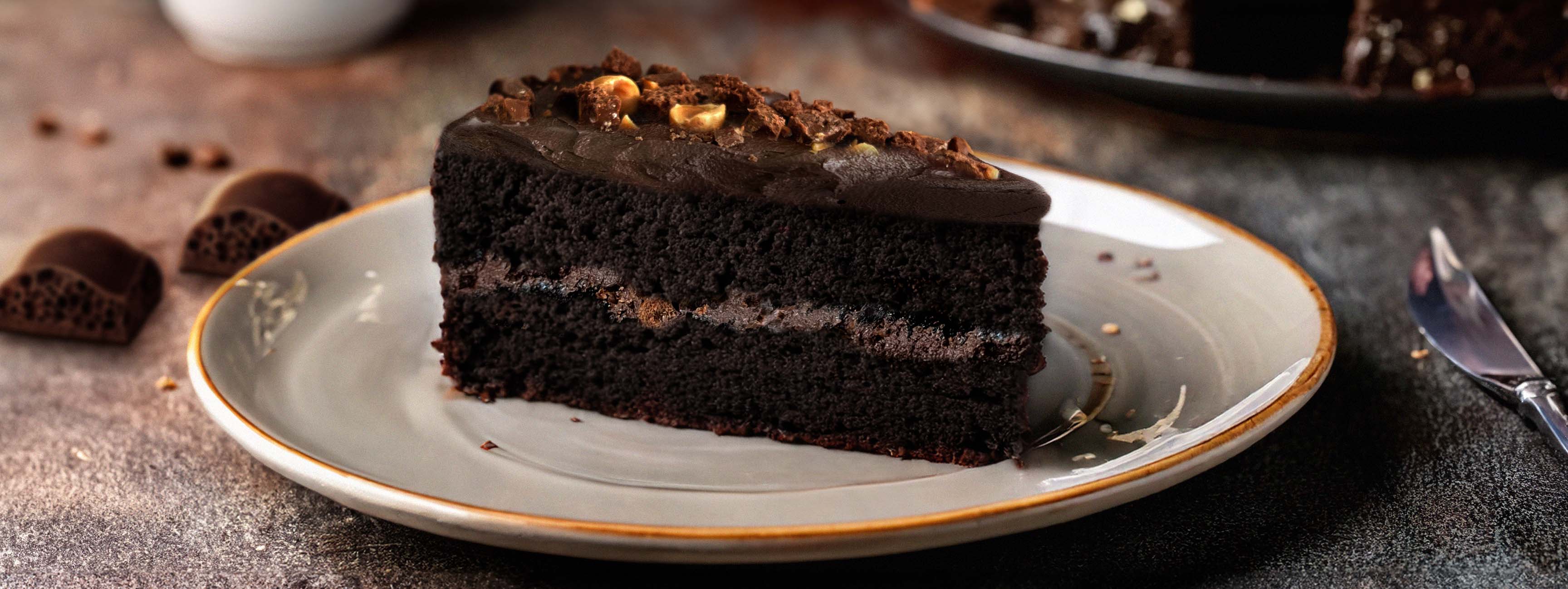 Chocolate and Hazelnut Cake | Nestlé Confectionery